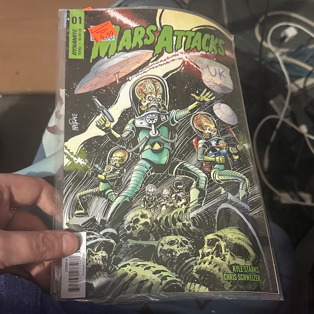 Dynamite Mars Attacks #1 comic Oct 24 2018 rare great condition not yet graded